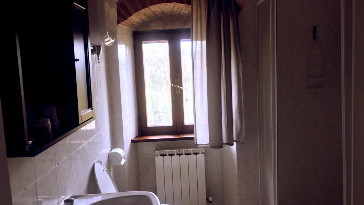 Pian D'Isola Bed & Breakfast Costacciaro Exterior photo