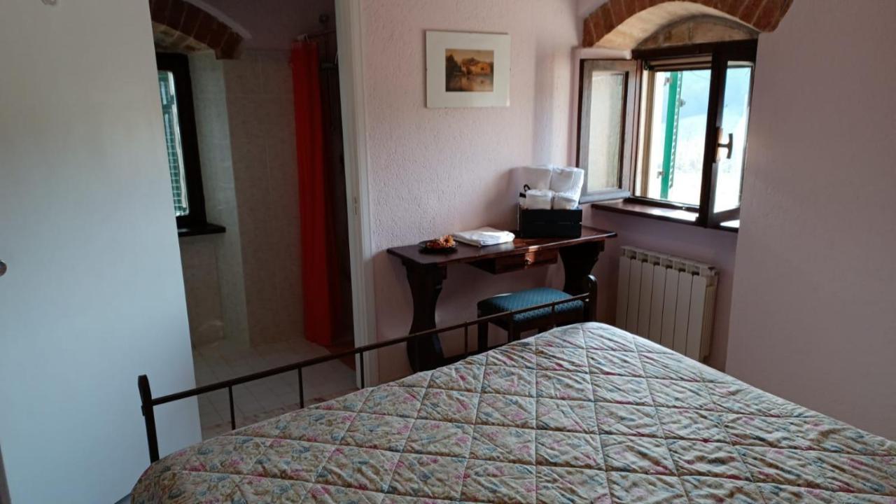 Pian D'Isola Bed & Breakfast Costacciaro Exterior photo