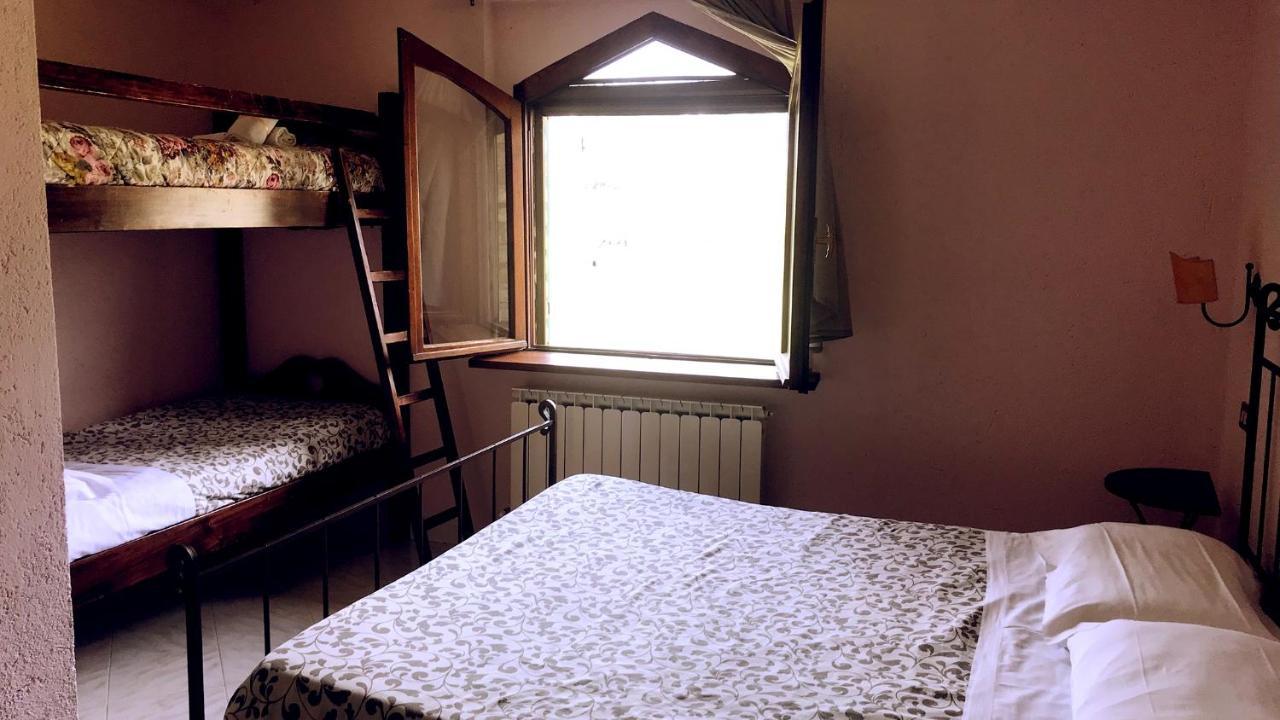 Pian D'Isola Bed & Breakfast Costacciaro Exterior photo